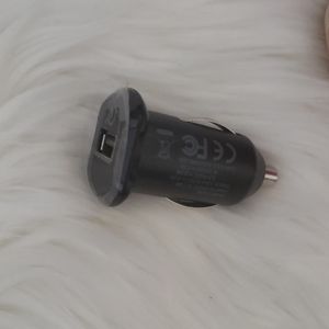 Scosche Black Auto USB Charger
